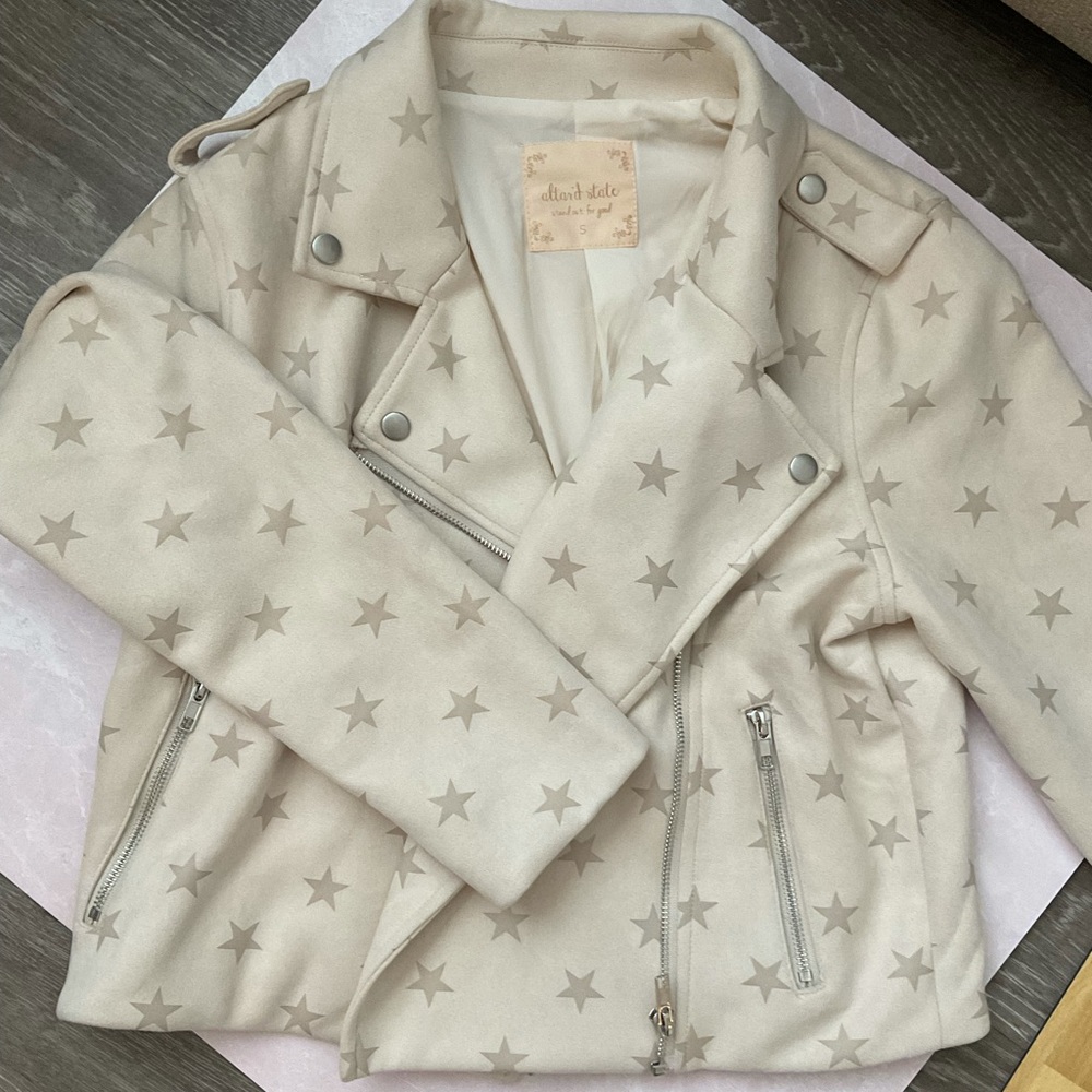 Altar’d State Star Jacket size small